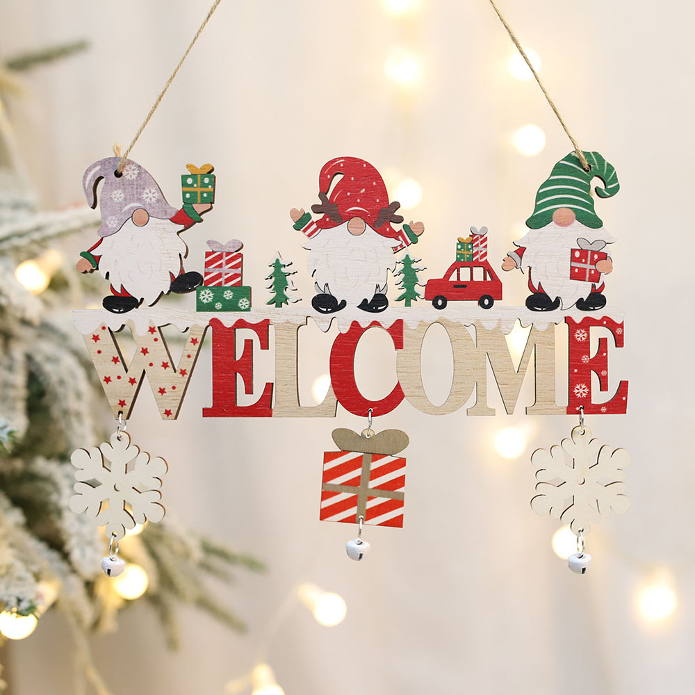 Wooden Christmas Hanging Penda - Home Bargains incelemesi ve fiyatı