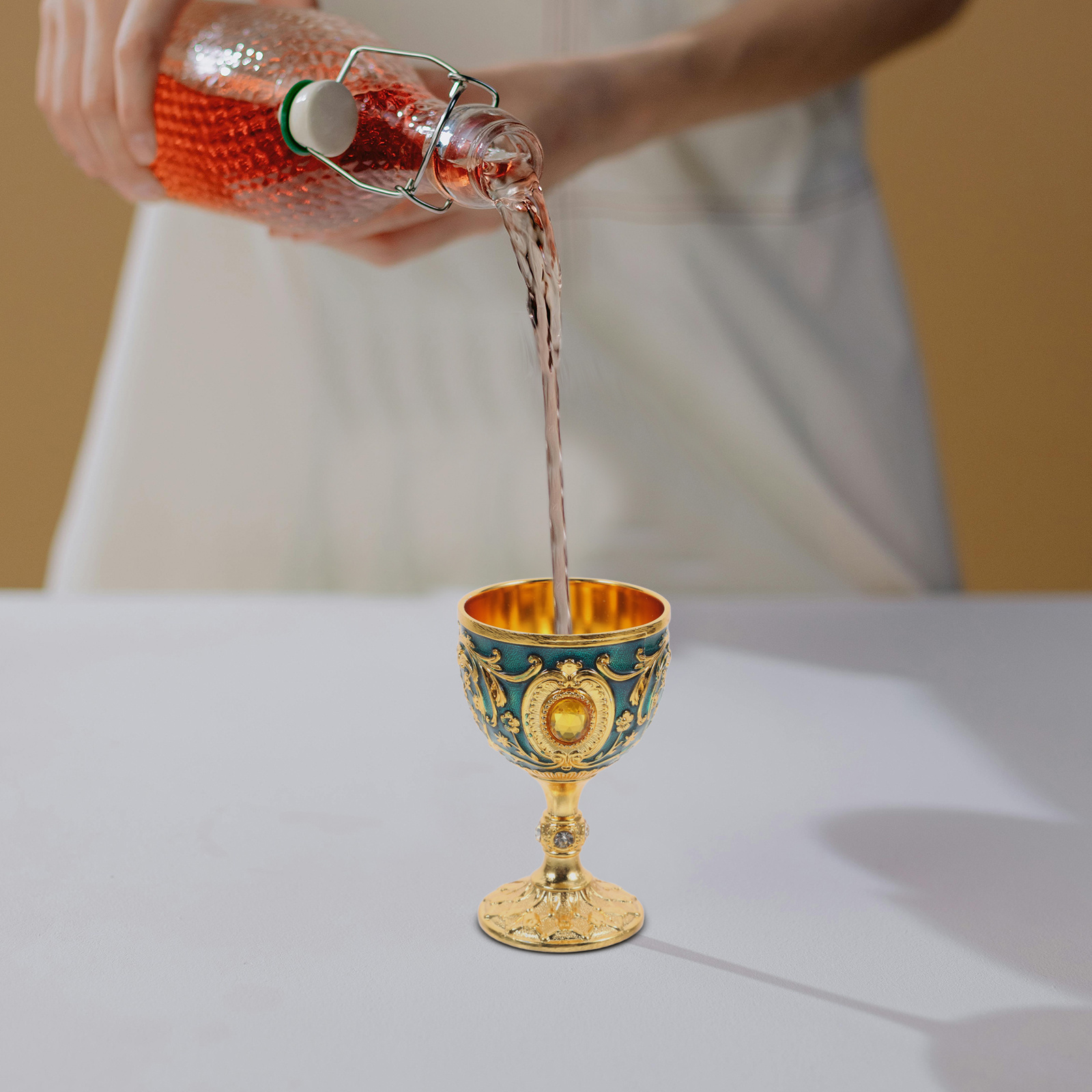 Gold Chalice Cup Retro Vintage - Old Fashioned Glass incelemesi ve fiyatı